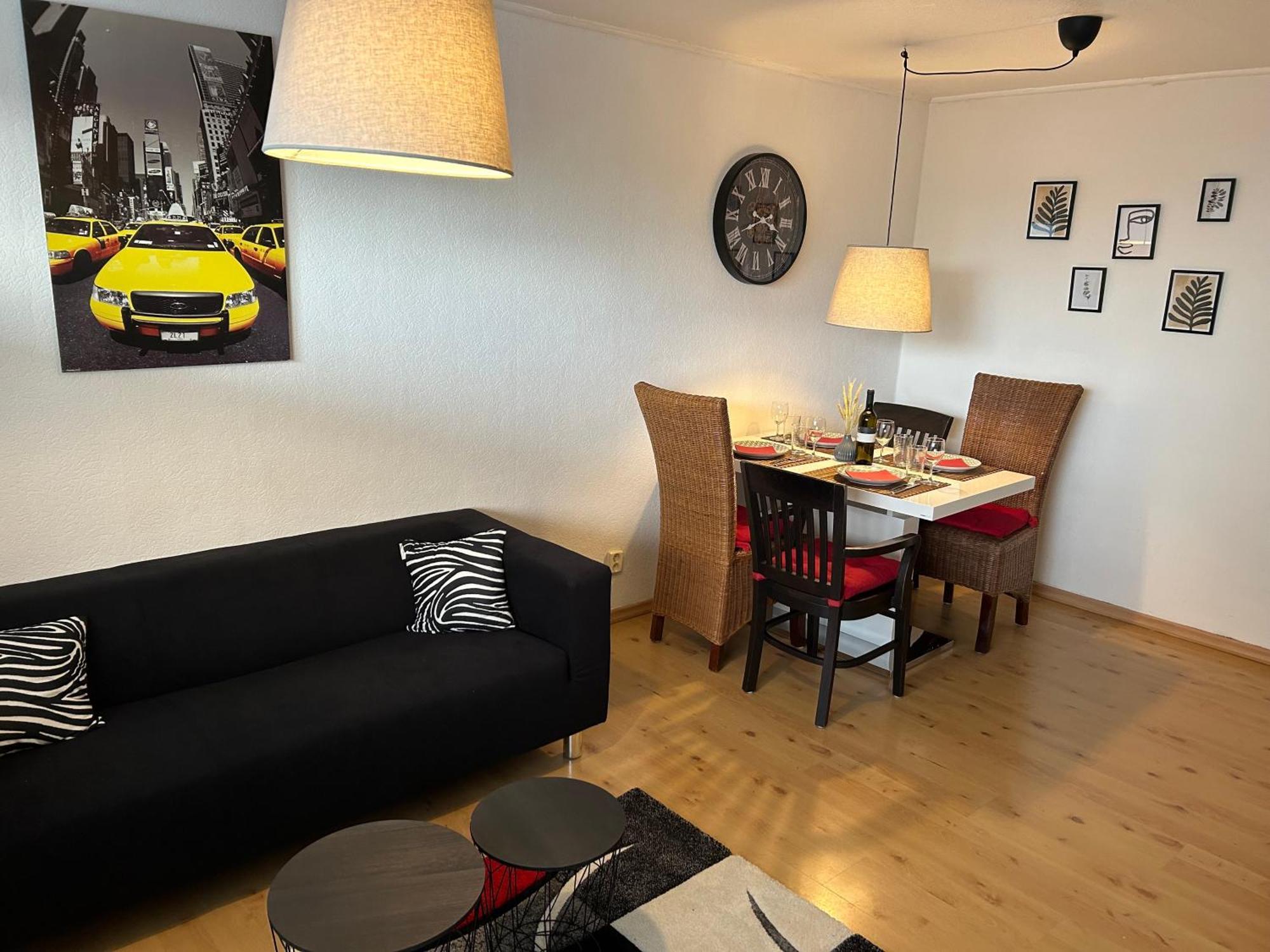 Ihr Gemuetliches Zuhause - Uni-Naehe, Signal Iduna Park Hagen  Luaran gambar